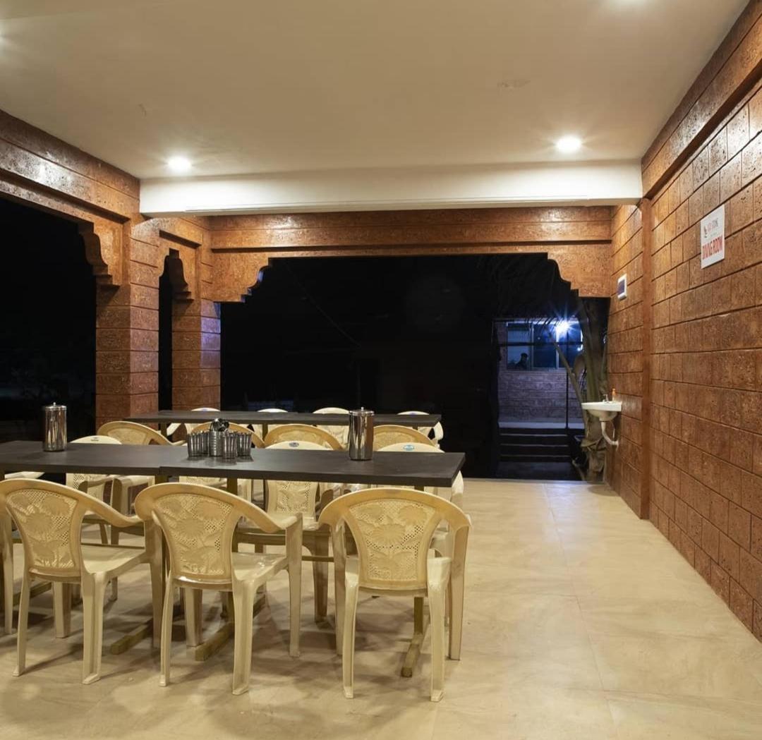 Kashid Redstone Farmhouse מראה חיצוני תמונה